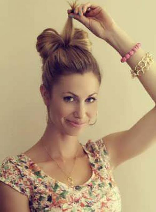 Как сделать высокую прическу своими руками. 10 модных высоких причесок