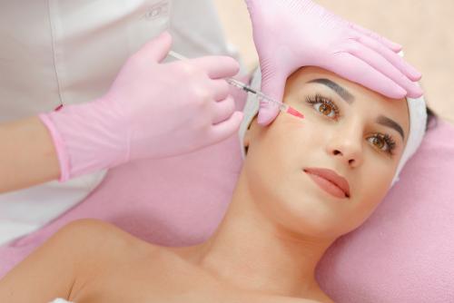 Как быстро избавиться от синяка. 10 лучших мазей от синяков 01 Как быстро избавиться от синяка. 10 лучших мазей от синяков 01