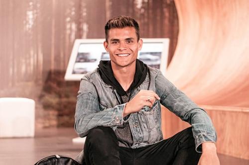 Прическа 1 см. Как выглядит мужская стрижка бокс?