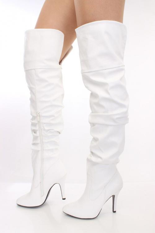 Ботфорты-чулки с чем носить. Разновидности