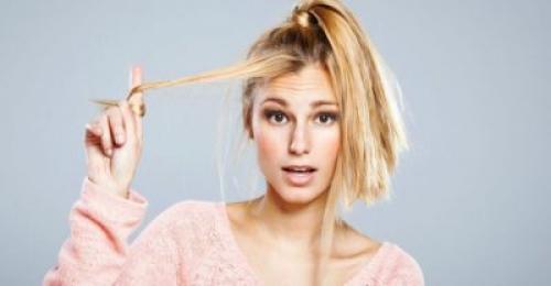 Как избежать растрескивания и повреждения волос после окрашивания в блондинку. Волосы после осветления и обесцвечивания ломаются и выпадают: что делать и как восстановить здоровье локонов?