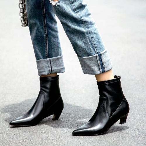 Обувь 2022. Тренды обуви весна 2022: новинки, тенденции, фотопримеры