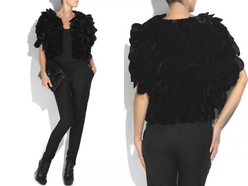 Что одеть зимой поверх вечернего платья. 8 стильных способов носить платья в холодное время года и не мерзнуть 20 Что одеть зимой поверх вечернего платья. 8 стильных способов носить платья в холодное время года и не мерзнуть 20