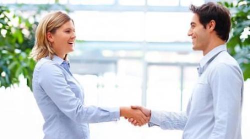 Как здороваться с девушкой по этикету. Правила этикета при общении с девушкой