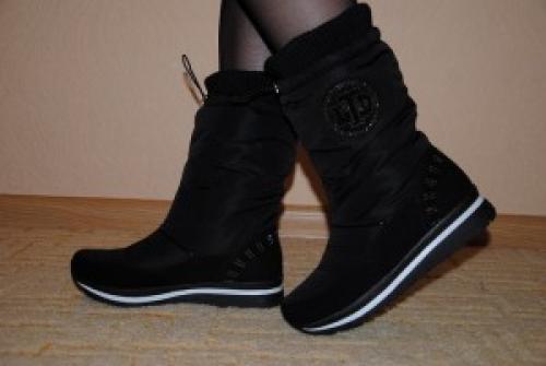 Ботфорты для полных ног. Как выбирать и с чем носить ботфорты полным женщинам? ^