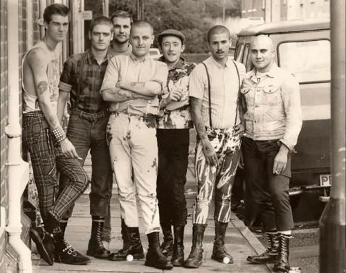 Мартензы, что это такое. Обувь Dr. Martens –, что это такое и почему ее так любят супермодели