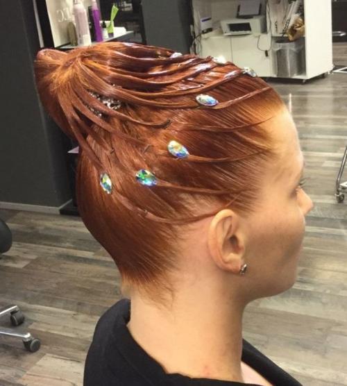 Прически на бальные танцы девочкам. Прически для бальных танцев для девочек