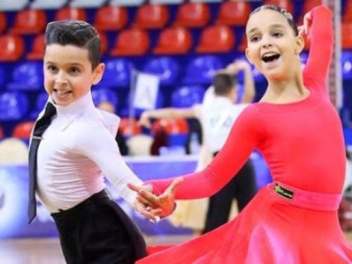 Прически для бальных танцев. Как сделать прическу мальчику для бальных танцев? 36 Прически для бальных танцев. Как сделать прическу мальчику для бальных танцев? 36