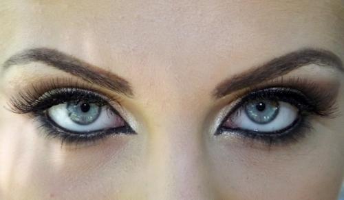 Макияж пошагово. Пошаговый макияж для начинающих: советы и рекомендации