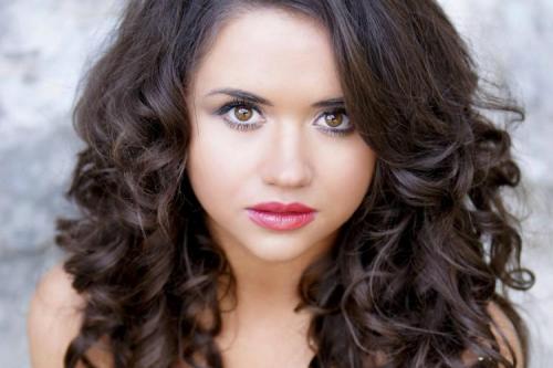 Какие стрижки лучше всего подходят для женщин с круглым лицом. 15 лучших женских причесок для круглого лица