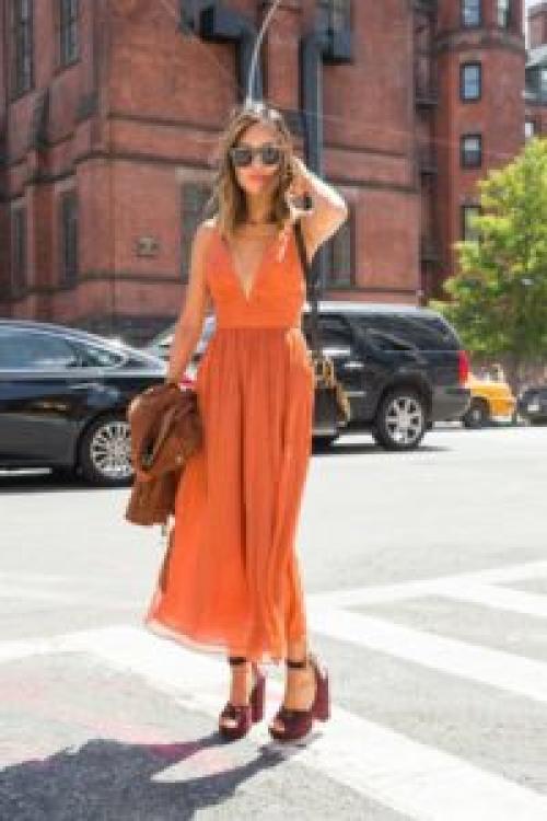 Какую обувь носить с длинным платьем. Как правильно подобрать обувь к платью в пол?