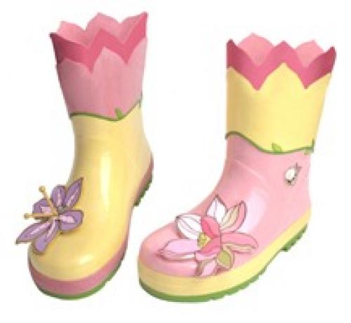 Как хранить детскую обувь, чтобы она не испортилась. Хранение и уход за детской обувью