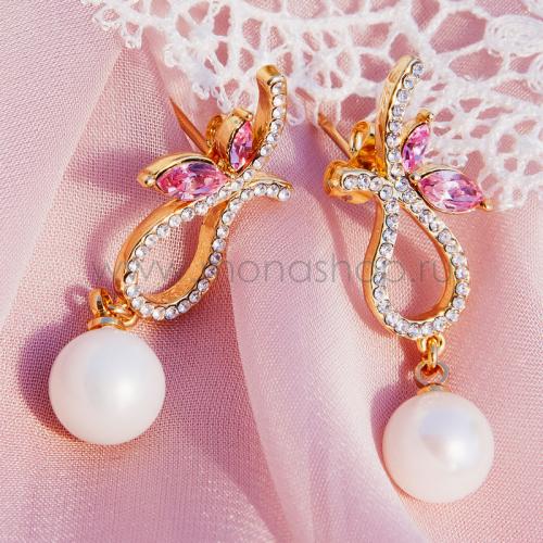 Как выбрать ювелирные украшения для платья-макси. О давней дружбе длинного платья и бижутерии