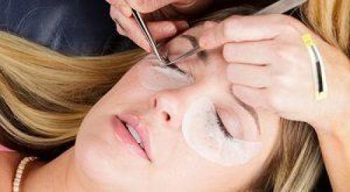 7 скрытых опасностей наращивания ресниц. Офтальмолог раскрыла россиянкам опасность наращивания ресниц 13