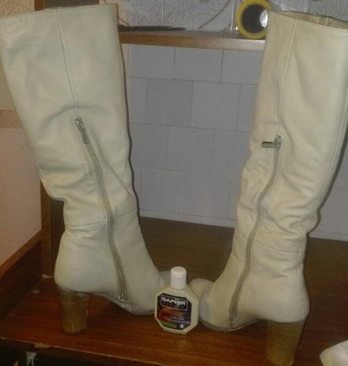 Как избежать появления пятен на цветной кожевой обуви. Цвет настроения бежевый. Уход за сапогами.