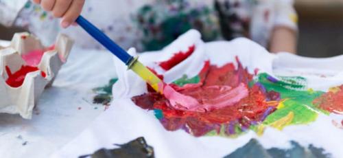 Чем покрасить ткань в черный цвет. ТОП-10 способов, как и чем покрасить одежду дома своими руками