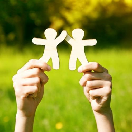 Как влияет совместимость имен на отношения с окружающими. Из каких женщин получаются лучшие подруги