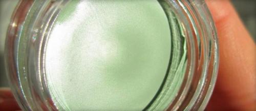 Для чего нужен зеленый консилер. Для чего нужен зеленый корректор и как им пользоваться?