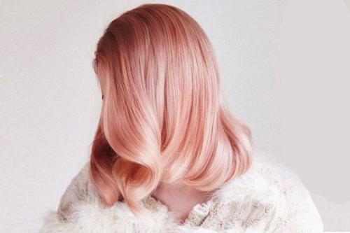 Самые популярные оттенки блонд. Виды оттенков блонда: вся палитра с названиями и фото 32 Самые популярные оттенки блонд. Виды оттенков блонда: вся палитра с названиями и фото 32