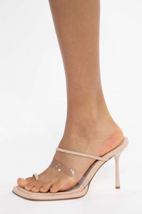 Какая обувь в моде. Модная обувь весна-лето 2022