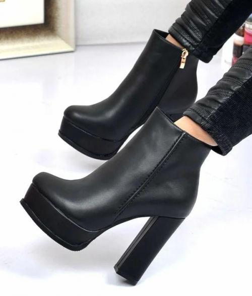 С чем носить ботильоны на каблуке. Лучшие модели женских ботильон на каблуке и с чем их носить