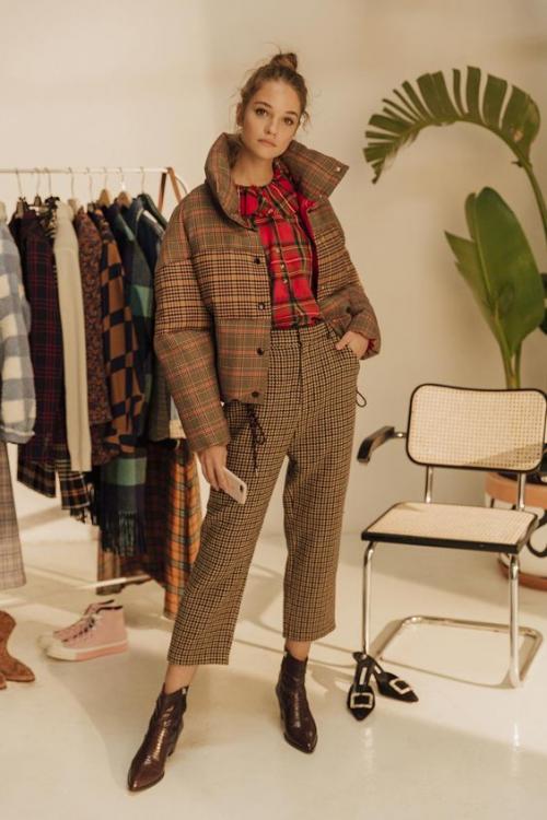 С чем носить модные ботфорты осень-зима 2021-2022. С чем носить ботфорты: модные сочетания 2021/2022 11 С чем носить модные ботфорты осень-зима 2021-2022. С чем носить ботфорты: модные сочетания 2021/2022 11