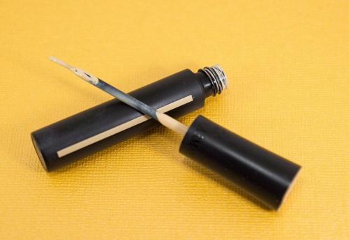 Лучший консилер под глаза от морщин. ТОП-8 лучших консилеров для возрастной кожи