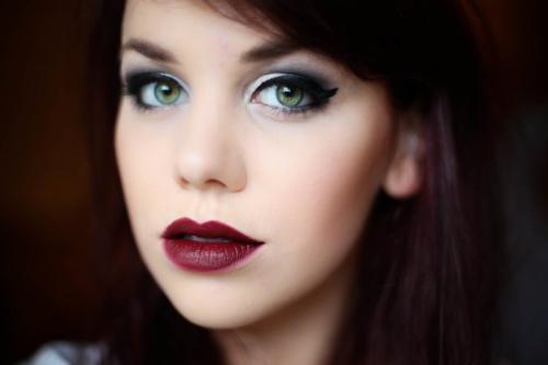 Рельефная техника макияжа глаз. Виды макияжа глаз