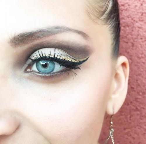 Как подобрать макияж для глаз правильно. Макияж под цвет глаз: инструкция по применению