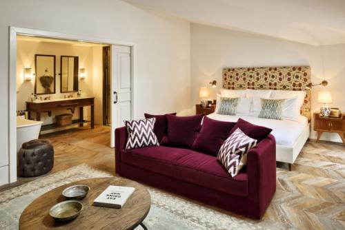 Цвет марсала в современном интерьере. Цвет марсала в интерьере 2023: ТОП-80 лучших идей дизайна с фото 07 Цвет марсала в современном интерьере. Цвет марсала в интерьере 2023: ТОП-80 лучших идей дизайна с фото 07