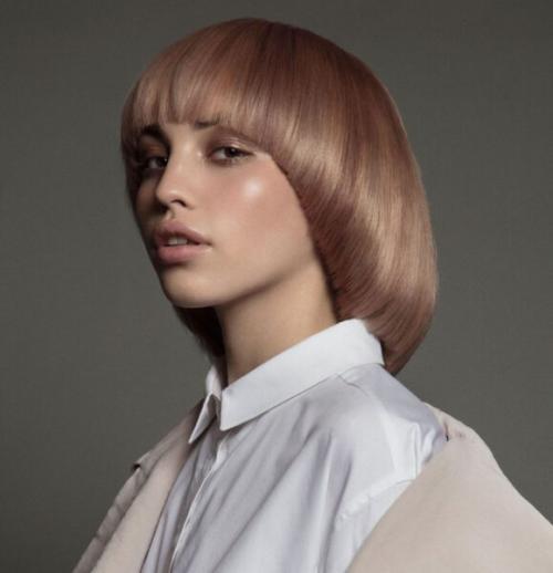 Короткие женские стрижки 2022-2023. Самые модные короткие женские стрижки в 2022-2023 году – последние тренды, фото стильных причесок