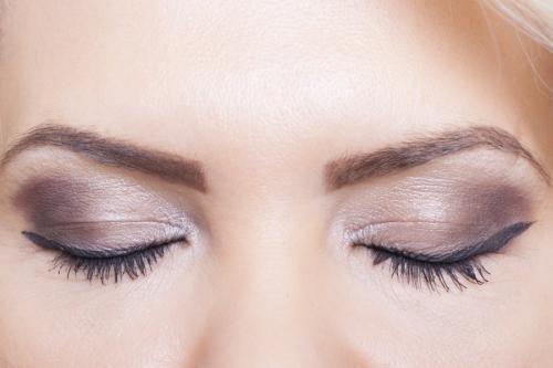 Омолаживающий макияж для глаз. Общие рекомендации от стилистов 15 Омолаживающий макияж для глаз. Общие рекомендации от стилистов 15