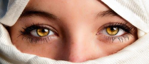 Как определить форму глаз. Характерные особенности человека от формы глаз