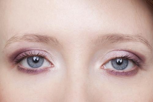 Омолаживающий макияж для глаз. Общие рекомендации от стилистов 19 Омолаживающий макияж для глаз. Общие рекомендации от стилистов 19