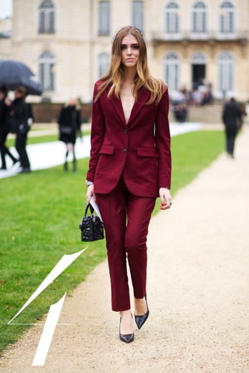 Цвет марсала, палитра. Про модный цвет марсала в одежде – фото