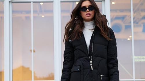 Какие факторы следует учитывать при выборе женского зимнего пуховика 2024