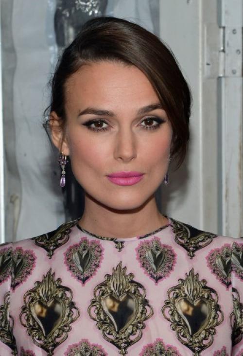 Стрелки по форме глаз и лица. Как подобрать стрелки в зависимости от формы глаз?