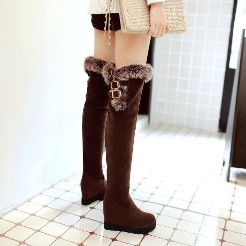 С чем носить ботфорты зимой. С чем сочетать зимние ботфорты, лучшие варианты для холодов