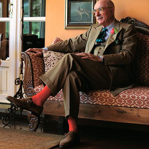 Как правильно сочетать синий женский костюм брючный с обувью 07 Как правильно сочетать синий женский костюм брючный с обувью 07