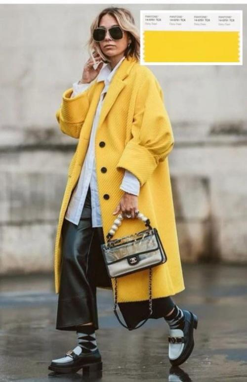 Синий цвет в моде: сочетание цветов 2024-2025 07 Синий цвет в моде: сочетание цветов 2024-2025 07