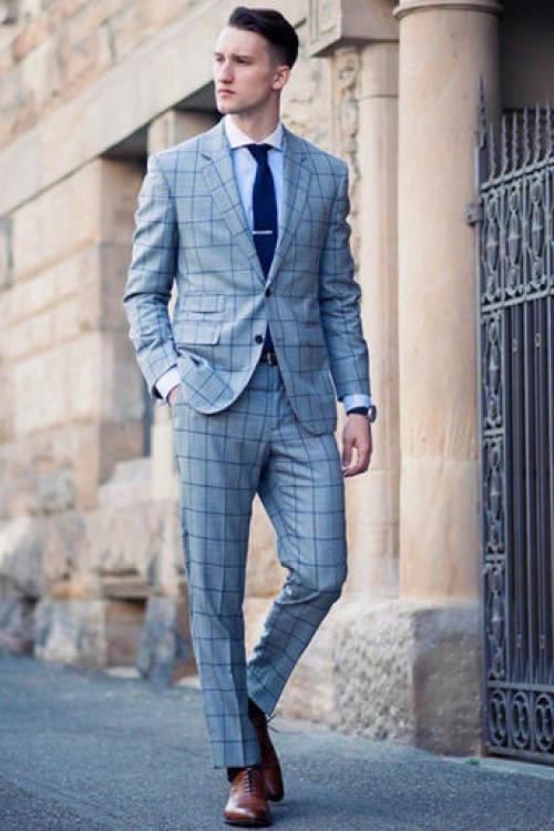 Можно ли носить туфли на высоком каблуке под синий костюм. Примеры стильных образов