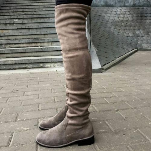 Что такое замшевые ботфорты без каблука. Замшевые ботфорты без каблука, актуальные образы на каждый день