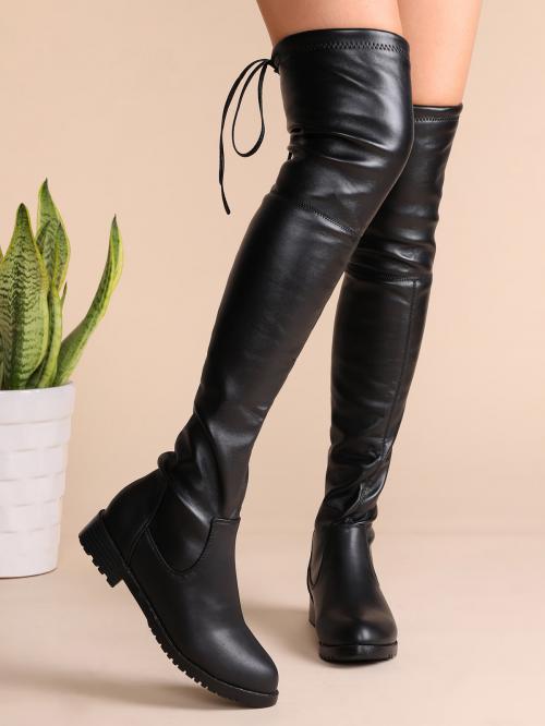 Какие материалы используются для изготовления ботфорты замшевого на каблуке. Разнообразие ботфортов-чулок, причины их большой популярности