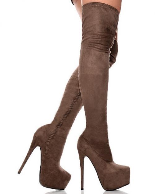 Какие материалы используются для изготовления ботфорты замшевого на каблуке. Разнообразие ботфортов-чулок, причины их большой популярности