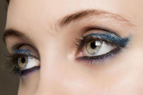 Тени под зеленый цвет глаз. Какими тенями красить зеленые глаза?