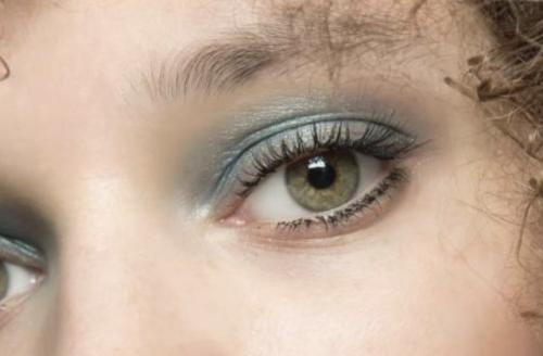 Тени под зеленый цвет глаз. Какими тенями красить зеленые глаза?