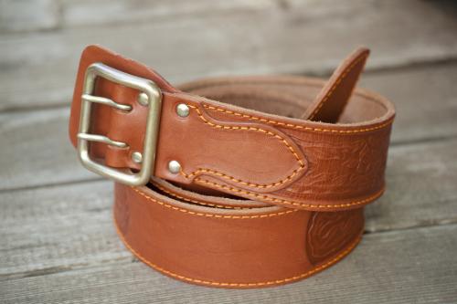 Какие виды кожи используются для изготовления кожаных ботфортов. Разновидности