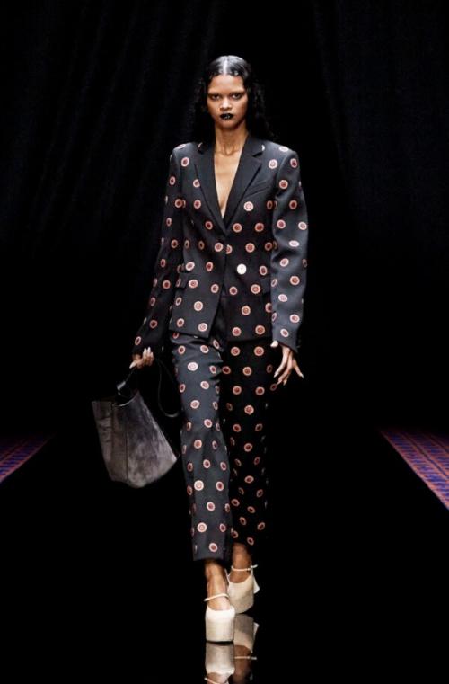 Мода 2022–2022 года в женской одежде. Главные тренды в сезоне 2022/23 17 Мода 2022–2022 года в женской одежде. Главные тренды в сезоне 2022/23 17