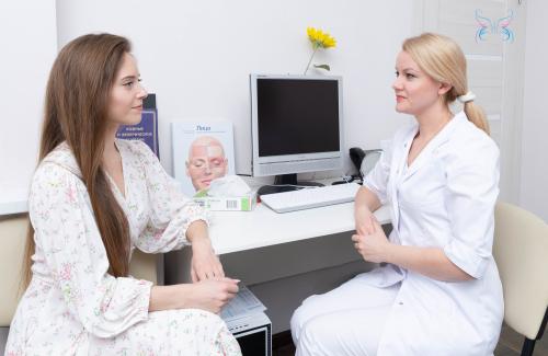 Быстродействующее средство от перхоти. Как лечить перхоть?