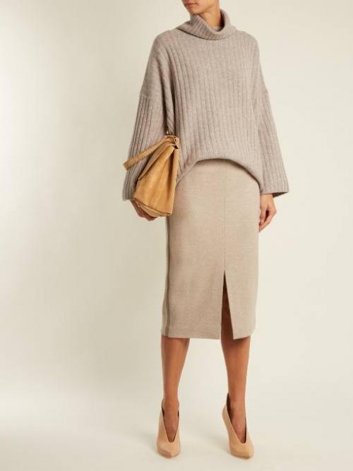 Главные тренды моды осень-зима 2022. Модные тренды осень-зима 2021-2022: цвета и ткани